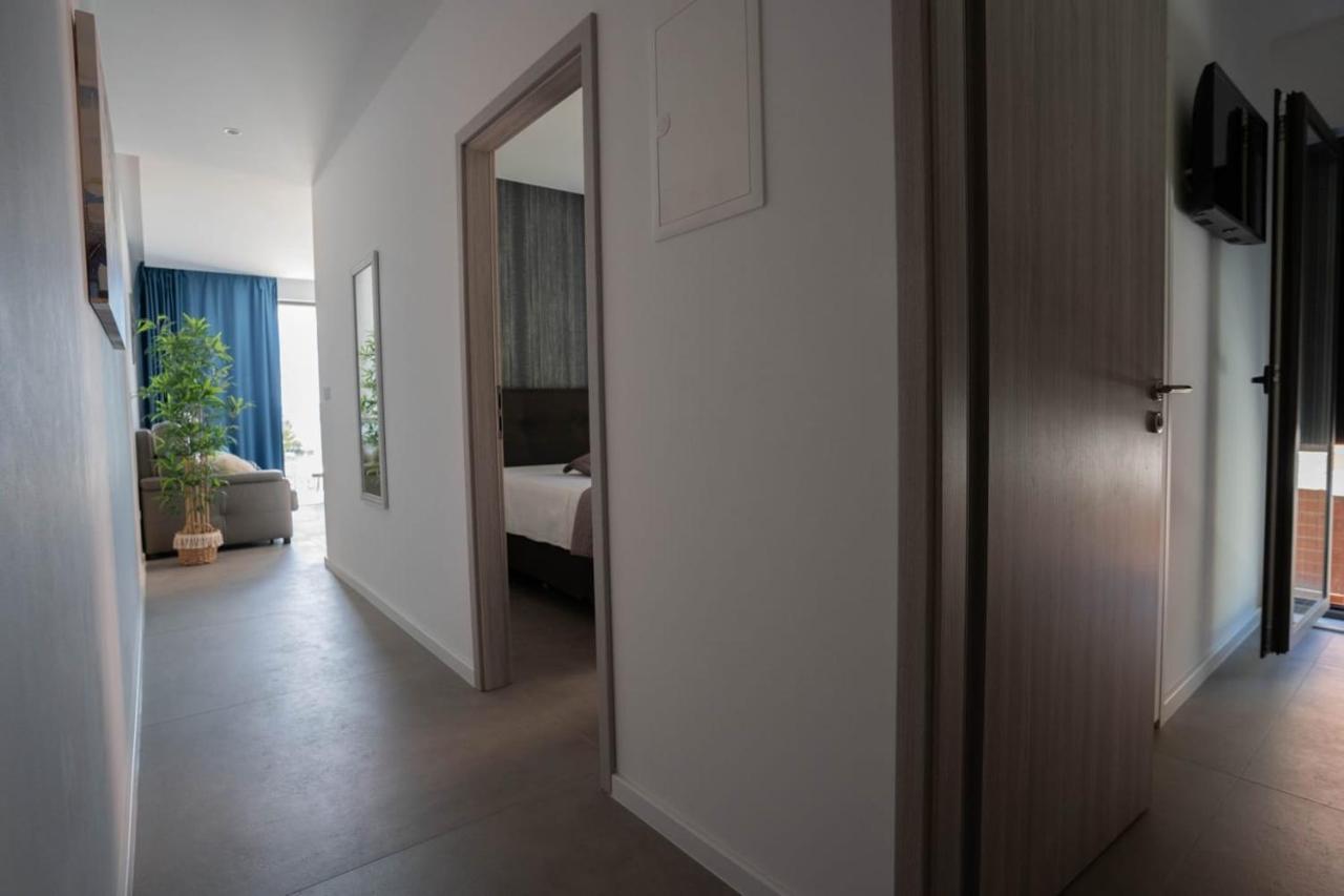 Apartmani Lara Baska Voda Exterior photo