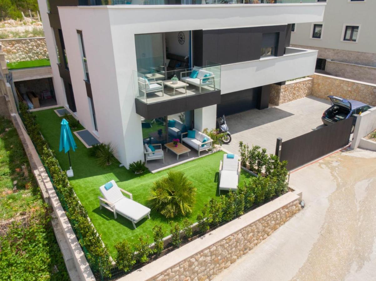 Apartmani Lara Baska Voda Exterior photo